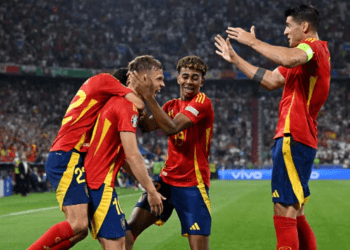 ইয়ামাল-ওলমোর গোলে ফ্রান্সকে বিদায় করে ফাইনালে স্পেন