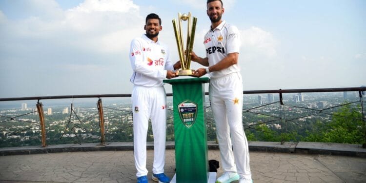 রাওয়ালপিন্ডিতে বৃষ্টির কবলে পাকিস্তান-বাংলাদেশ টেস্ট