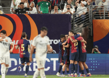 যুক্তরাষ্ট্রে ‘এল ক্লাসিকো’ জিতল বার্সেলোনা