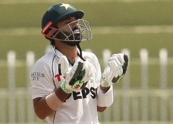 বাংলাদেশের হতাশার এক সেশন