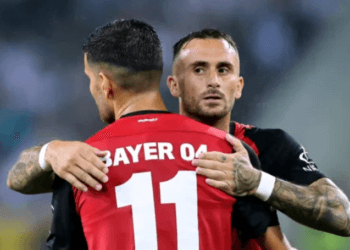 বুন্দেসলিগার শুরুতে ঘুরে দাঁড়ানো এক জয় লেভারকুসেনের