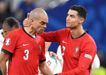 খেলোয়াড়ি জীবনের ইতি টানার ঘোষণা দিলেন পেপে