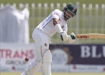 সেঞ্চুরির আক্ষেপ সাদমানের