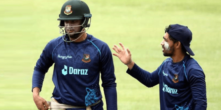 সাকিবের নামে মামলা, মুখ খুললেন মুমিনুল