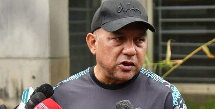 বিসিবির পরিচালক পদ থেকে পদত্যাগ করলেন খালেদ মাহমুদ সুজন!