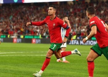 দুর্দান্ত বদলী নামা রোনালদো, টানা দ্বিতীয় জয় পর্তুগালের