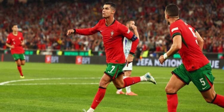 দুর্দান্ত বদলী নামা রোনালদো, টানা দ্বিতীয় জয় পর্তুগালের