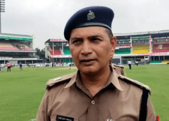 বাংলাদেশ দলের নিরাপত্তা নিয়ে পুলিশ কর্মকর্তা বললেন- দুটি লাঠি পড়লেই দেখবেন সব ঠিক