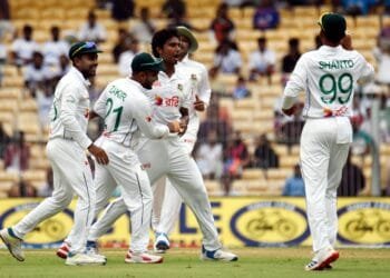 ক্যাচ মিসের পর অবশেষে হাসান মাহমুদেই এলো ব্রেক থ্রু, ফিরলেন পন্থ