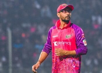 আবারো ক্রিকেটে ফিরছেন মাশরাফী