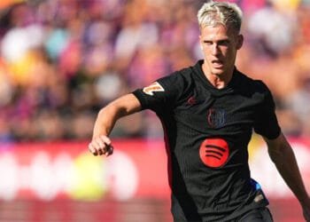 এক মাস মাঠের বাইরে দানি ওলমো