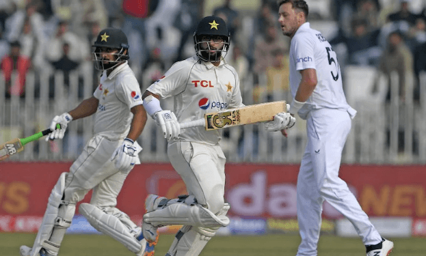 ইংল্যান্ডকে পাকিস্তানেই আনছে পিসিবি