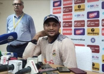 ভারতে বসে অবসরের ঘোষণা দিলেন সাকিব আল হাসান