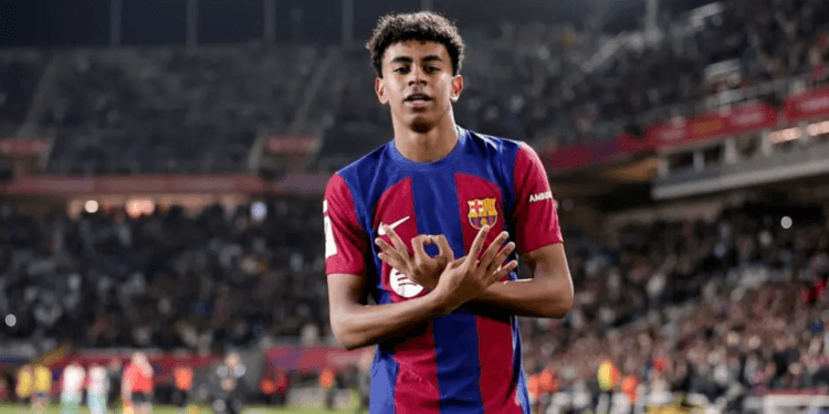 মেসির চেয়েও সেরা হবেন লামিন ইয়ামাল