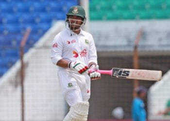 ২৬ রান করতে ৬ উইকেট হারাল বাংলাদেশ