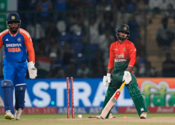 ব্যাটিং পিচে ব্যাটিং ধ্বসে ভারতে সিরিজ হার বাংলাদেশের