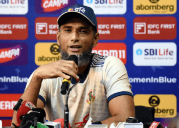 অবসরের সিদ্ধান্ত নিয়েই ভারতে যান মাহমুদউল্লাহ রিয়াদ