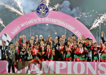 আজ ছাদখােলা বাসে ঢাকা ঘুরবে চ্যাম্পিয়ন মেয়েরা, সংবর্ধনা দেবেন প্রধান উপদেষ্টা