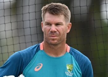 আজীবনের নিষেধাজ্ঞা থেকে মুক্তি পেলেন ওয়ার্নার, ফিরে পাবেন অধিনায়কত্ব