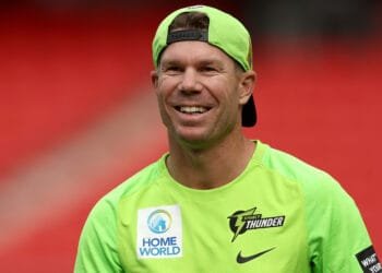 নিষেধাজ্ঞা থেকে মুক্তি পেয়েই অধিনায়কত্ব ফিরে পেলেন ডেভিড ওয়ার্নার