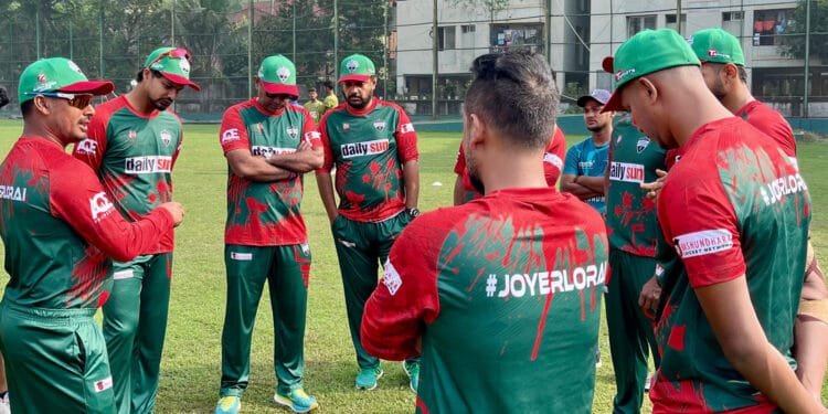 গণঅভ্যুত্থানে শহীদদের স্মরণে বিশেষ জার্সি পড়ে রংপুর রাইডার্সের অনুশীলন শুরু