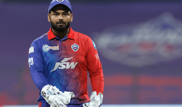 আইপিএল নিলামের আগে ঋশভ পন্থের দাবি- টাকা নয়, অন্য কারণে ছেড়েছে দিল্লি