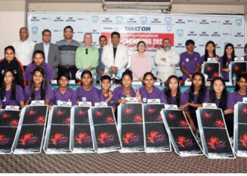 বাড়ীতে বিদ্যুৎ নেই, সাফ জয়ী মনিকা সংবর্ধনায় পাওয়া উপহার ফ্রিজ দিয়ে কি করবেন?