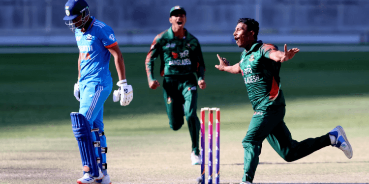 ভারতকে হারিয়ে টানা দ্বিতীয়বার এশিয়ার চ্যাম্পিয়ন বাংলাদেশ