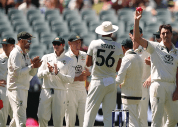 ভারতকে তিনে নামিয়ে টেস্টের শীর্ষে অস্ট্রেলিয়া