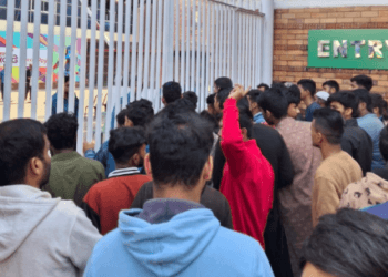 বিপিএলের টিকিট অনলাইনে আর ব্যাংকে