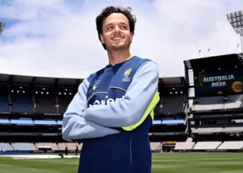 অস্ট্রেলিয়ার হয়ে অভিষেক হচ্ছে ১৯ বছরের কিশোরের