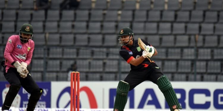 সোহানের হাফ সেঞ্চুরিতে চট্টগ্রামকে বিদায় করে টিকে রইলো খুলনা