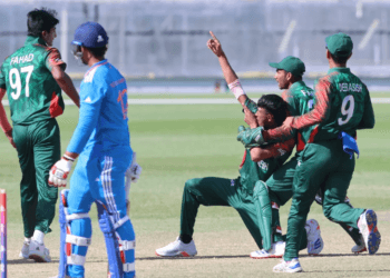 যুব এশিয়া কাপের ফাইনালে বাংলাদেশের দুর্দান্ত বোলিংয়ে ব্যাটিং বিপর্যয়ে ভারত