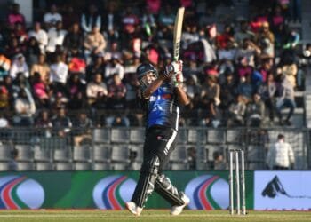 বিপিএল উপভোগ করছেন হেলস