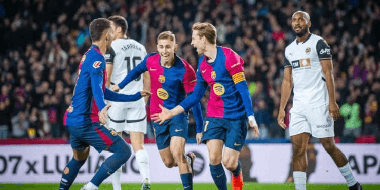 ৭-১ গোলের বড় জয়ে বার্সার জয়ে ফেরা