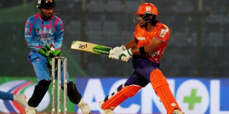 অধিনায়ক তাসকিনের রাজশাহীকে গুঁড়িয়ে জয়ে ফিরলো চিটাগাং কিংস