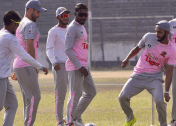 এখনো এক টাকাও পাননি বিপিএলে খেলা বিদেশী ক্রিকেটার