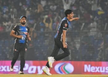 রংপুর রাইডার্সকে থামাতে পারল না চিটাগাং কিংসও