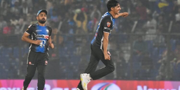 রংপুর রাইডার্সকে থামাতে পারল না চিটাগাং কিংসও