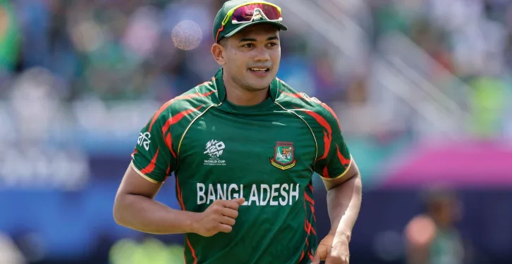 উইজডেনের বর্ষসেরা একাদশে তাসকিন আহমদ