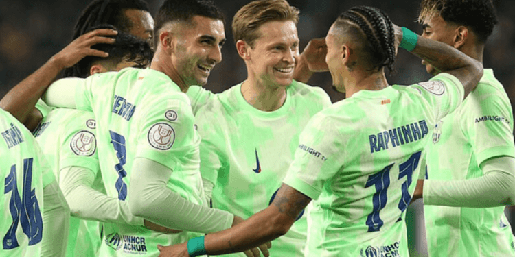 ঘরের ছেলের হ্যাটট্রিকে সেমিফাইনালে বার্সা