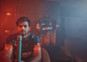 চ্যাম্পিয়ন্স ট্রফিতে টাইগারদের দৃষ্টিনন্দন জার্সি প্রশংসায় ভাসছে