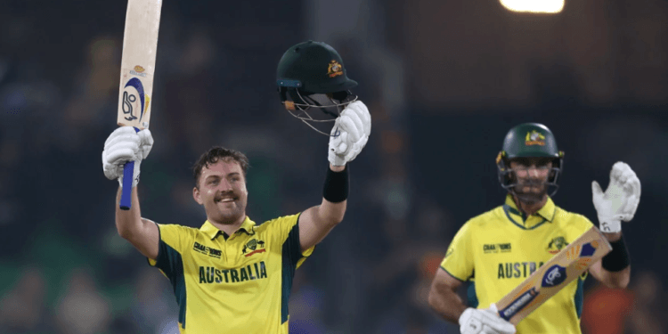 ইংলিশের সেঞ্চুরিতে ইংলিশদের হারাল অস্ট্রেলিয়া