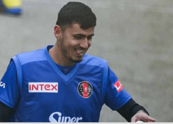 আফগানিস্তানের রহস্যময়ী স্পিনারের বদলে আরেক স্পিনারকে দলে নিলো মুম্বাই