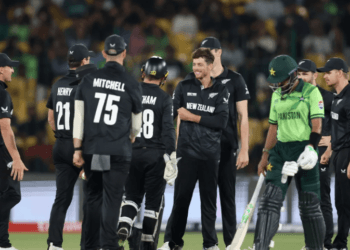 বাবর-খুশদিলের লড়াইয়ের পরও হারে শুরু পাকিস্তানের চ্যাম্পিয়ন্স ট্রফি