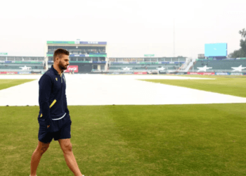 অস্ট্রেলিয়া-দক্ষিণ আফ্রিকা ম্যাচে বৃষ্টির হানা, শঙ্কায় বাংলাদে-পাকিস্তান ম্যাচও