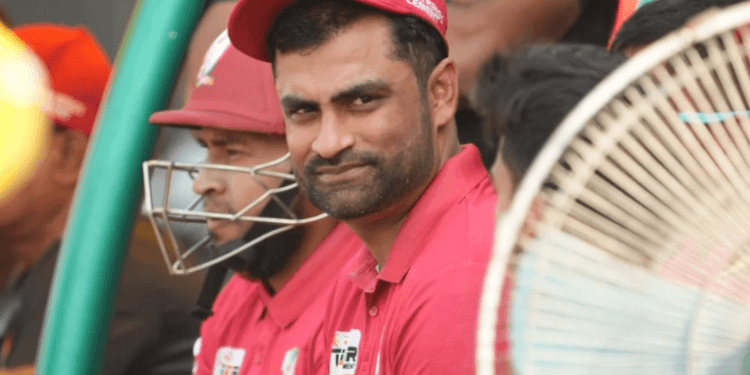 বিপিএলের জনপ্রিয়তা বাড়াতে বিসিবিকে নিয়ম পাল্টাতে বললেন চ্যাম্পিয়ন অধিনায়ক তামিম