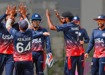 খেললেন শুধু স্পিনাররাই, আন্তর্জাতিক ওয়ানডেতে বিশ্ব রেকর্ডের ছড়াছড়ি