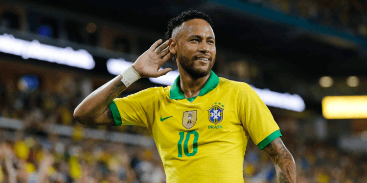 ১৬ মাসের অপেক্ষা শেষে ব্রাজিল দলে ফিরলেন নেইমার
