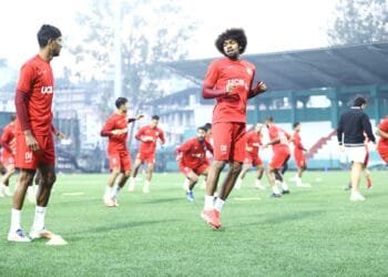 শুরুর একাদশে হামজা, ইতিহাস বাংলাদেশের